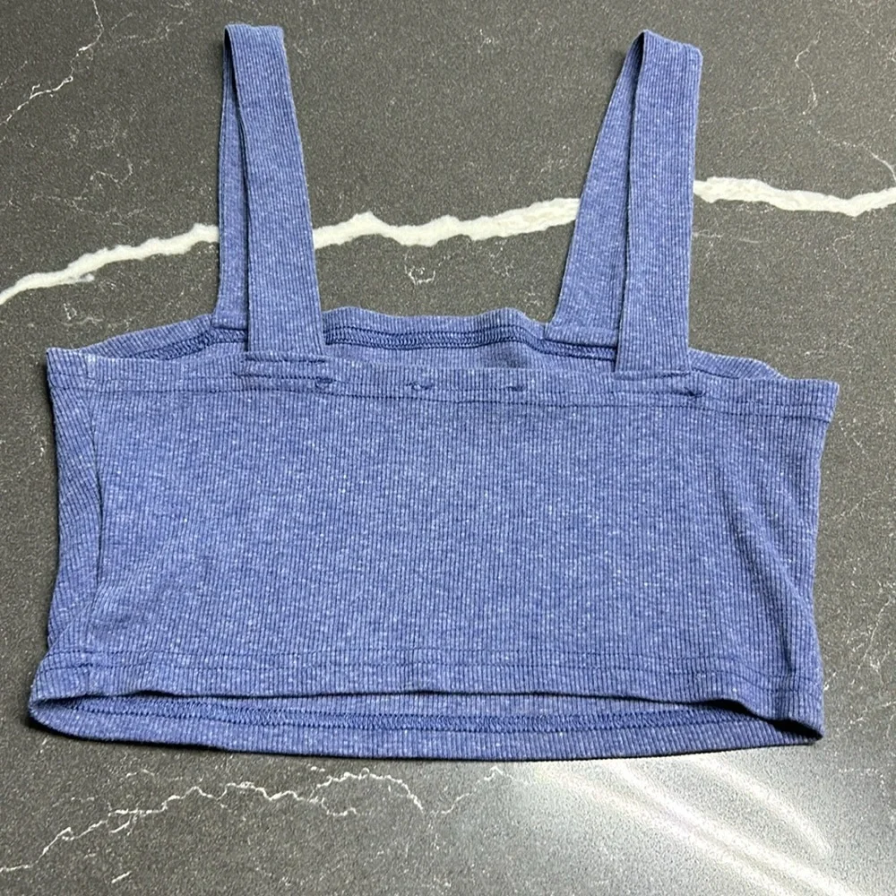 Cropped Tank - Picture 3 of 3